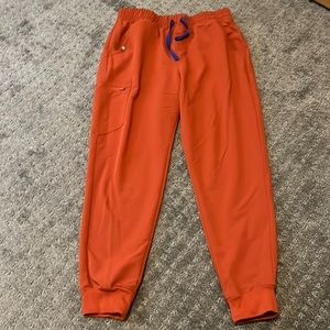 Figs High Waisted Zamora Jogger/Pant in Auburn Size Large